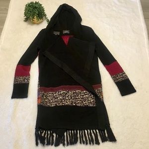 NWT Women’s Bohemian Style Sweater